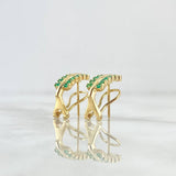 Candongas Omega Doble Linea 4.35gr / 1.7cm / Esmeraldas 74pts Oro Amarillo 18K (Joya) *