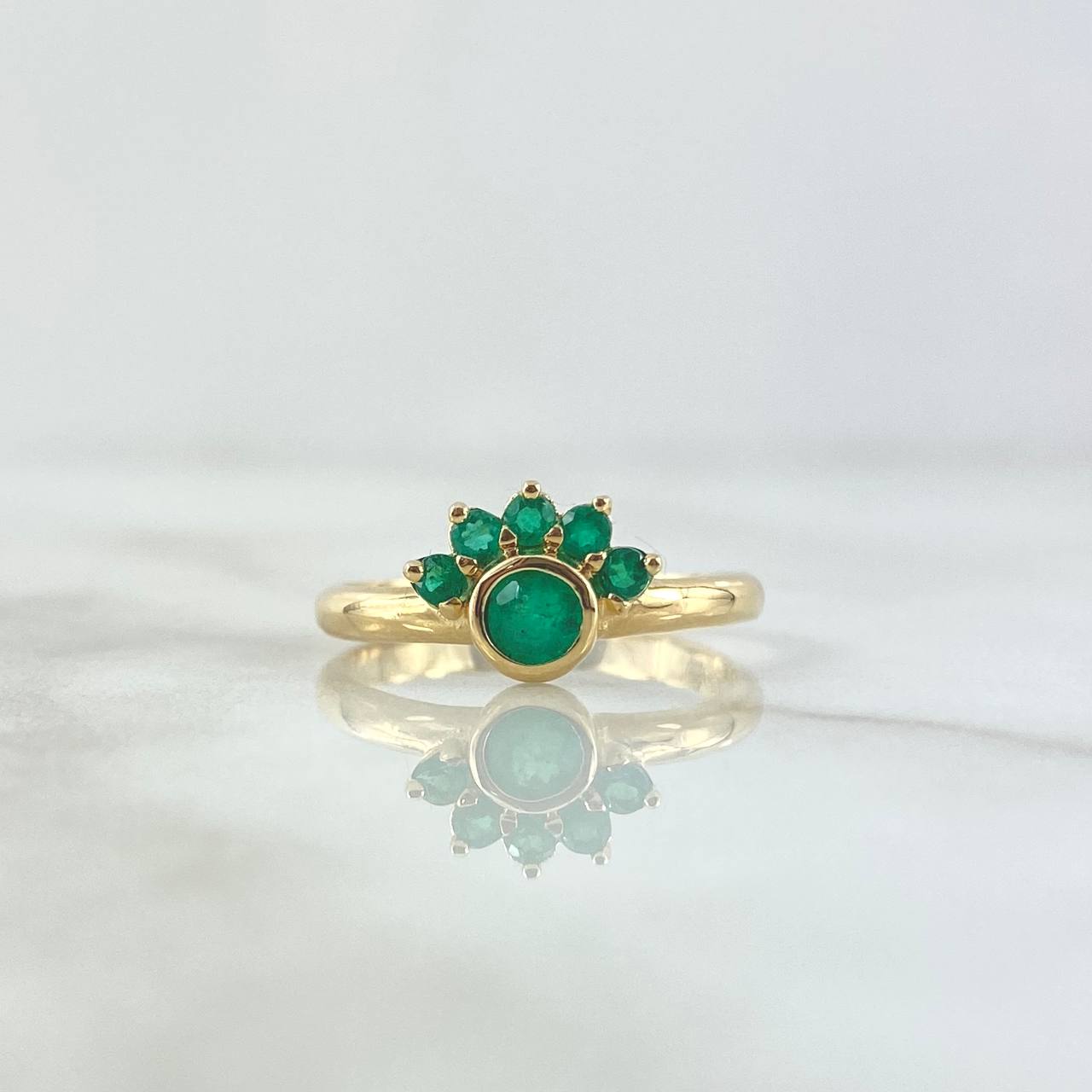 Ring Solitaire Peacock Tail 2.7gr / Size 6 1/2 / Emeralds 39pts 18K Yellow Gold (Jewel) *