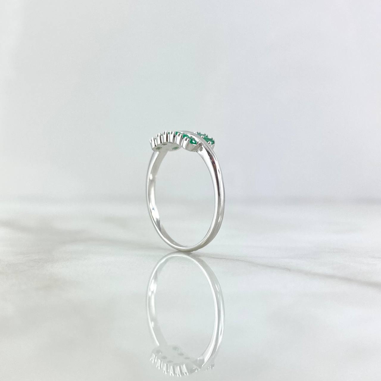 Double Line Branch Ring 2.5gr / Size 7 1/2 / Emeralds 37pts 18K White Gold (Jewel) *