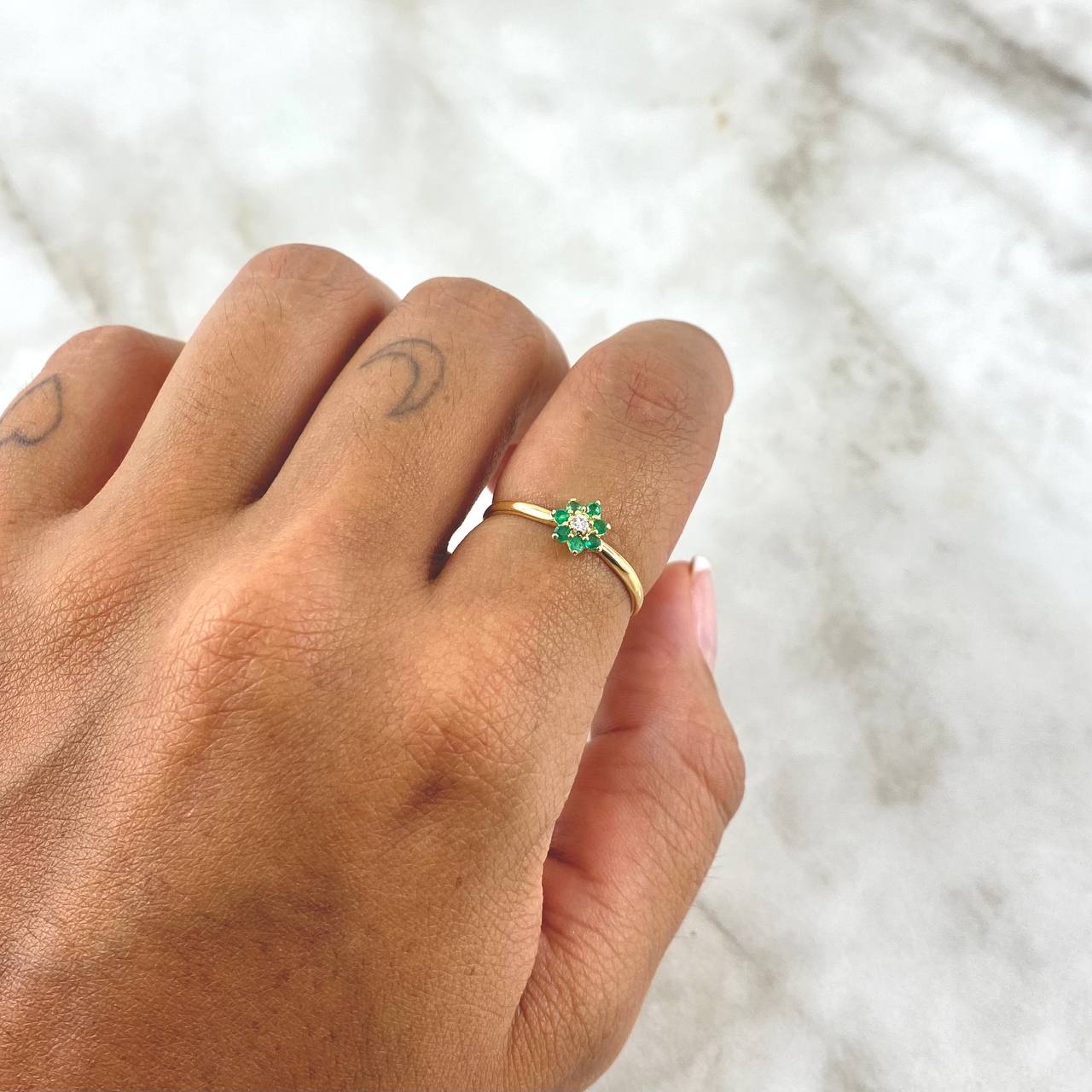 Seventh Flower Ring 1.3gr / Size 6 3/4 / Emeralds 14pts 18K Yellow Gold (Jewel) *