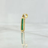 Dije Carril Recto 1.35gr / 2.1cm / Esmeraldas 19pts Oro Amarillo 18K (Joya) *