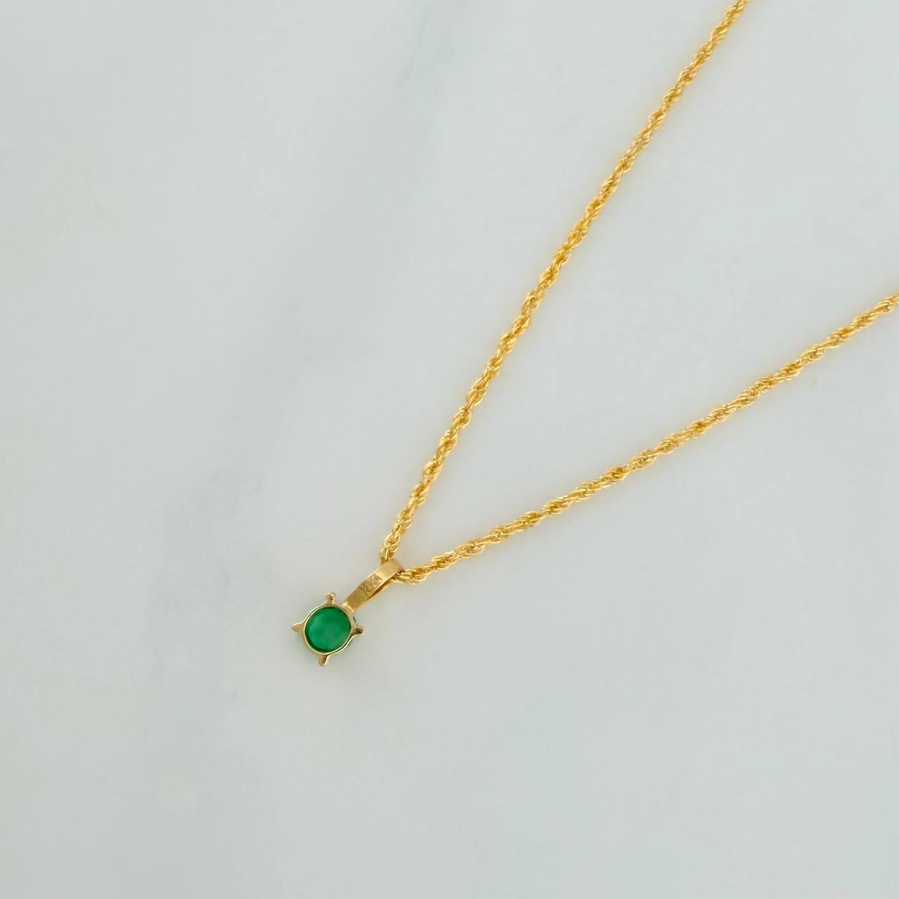 Set Bow+Round Rough Emerald 1.15g / 19 3/4 in / 1.2mm 18K Yellow Gold &