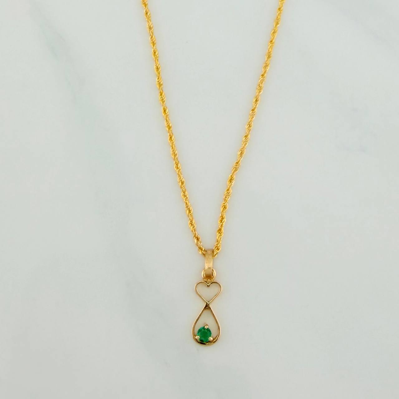 Set Bow+Fish Silhouette Rough Emerald 1.25g / 19 3/4 in / 1.2mm 18K Yellow Gold &