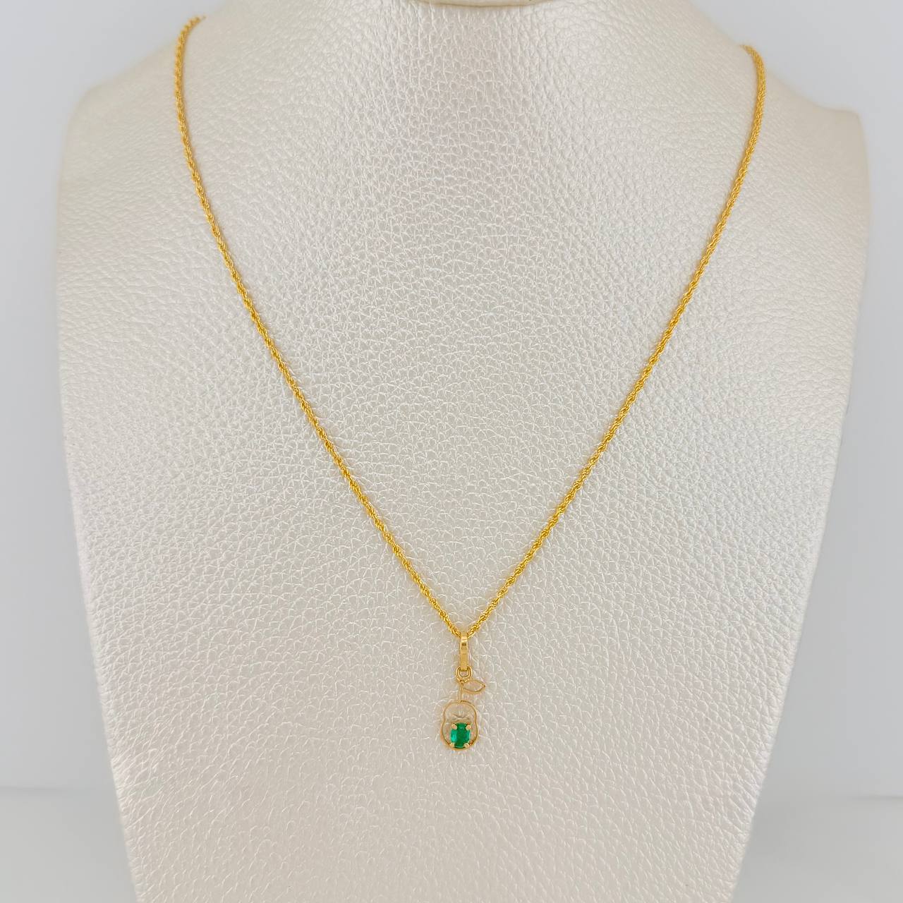 Set Bow+Pear Silhouette Rough Emerald 1.3g / 20 in / 1.2mm 18K Yellow Gold &