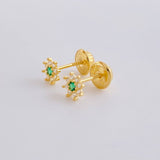 Stud Earrings Flower Eight Petals 0.6 g / in / 5 mm Yellow Gold 18K