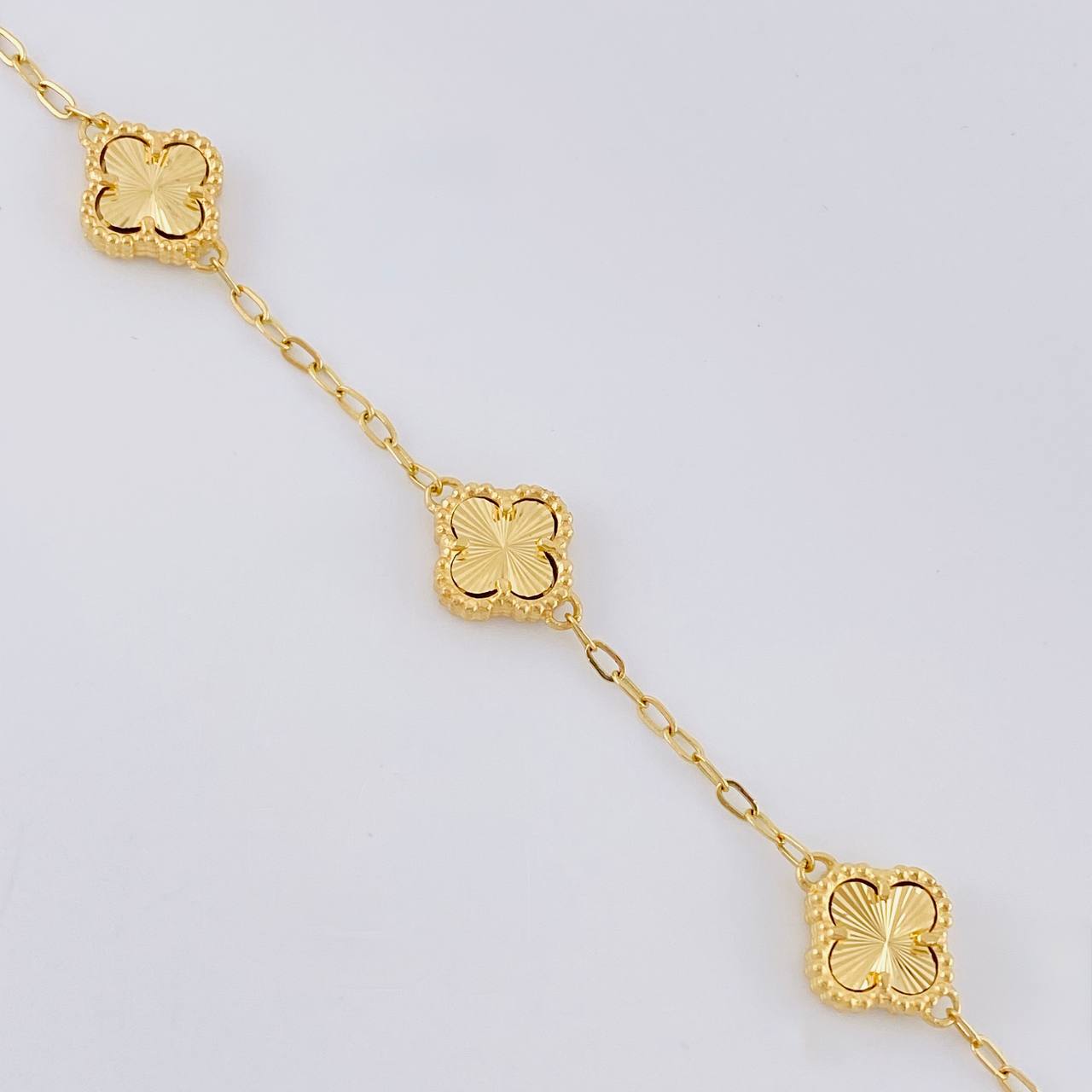 Bracelet Clover Classic Link 6.05 g / 7 1/2 in - 8 1/2 in / 1.8 mm Yellow Gold 18K