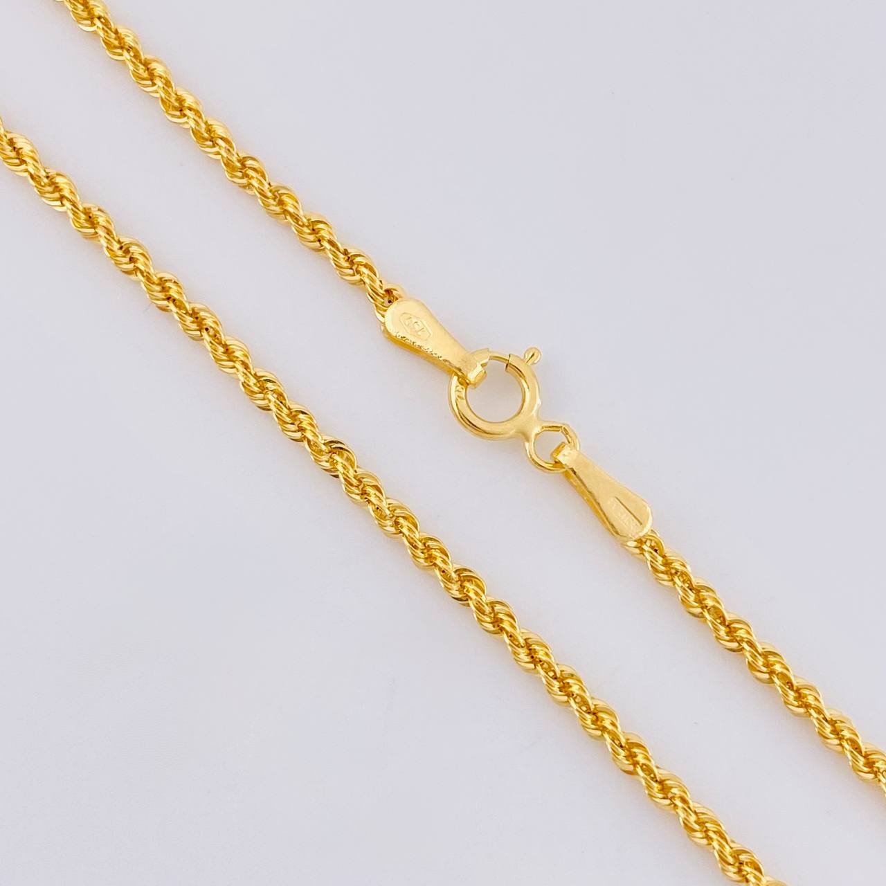 Cadena Lazo 2.65g / 45cm / 2.2mm Oro Amarillo 18K