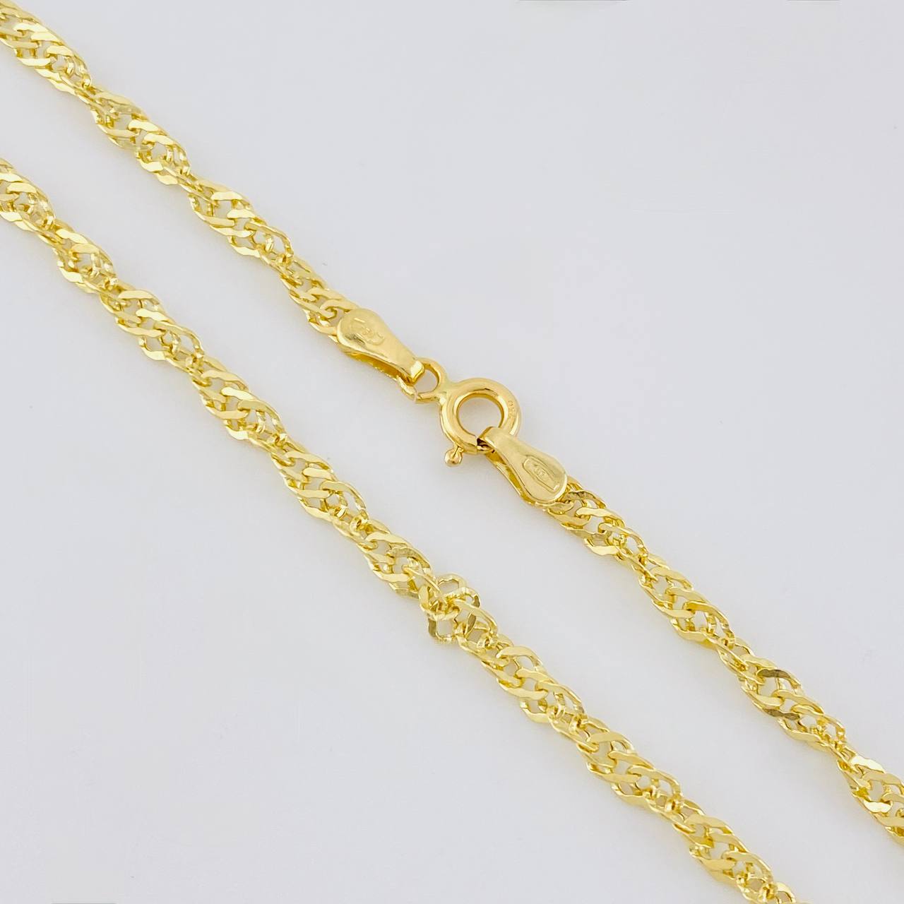 Cadena Singapur 3.1 g / 19 1/2 in / 2.9 mm Oro Amarillo 18K