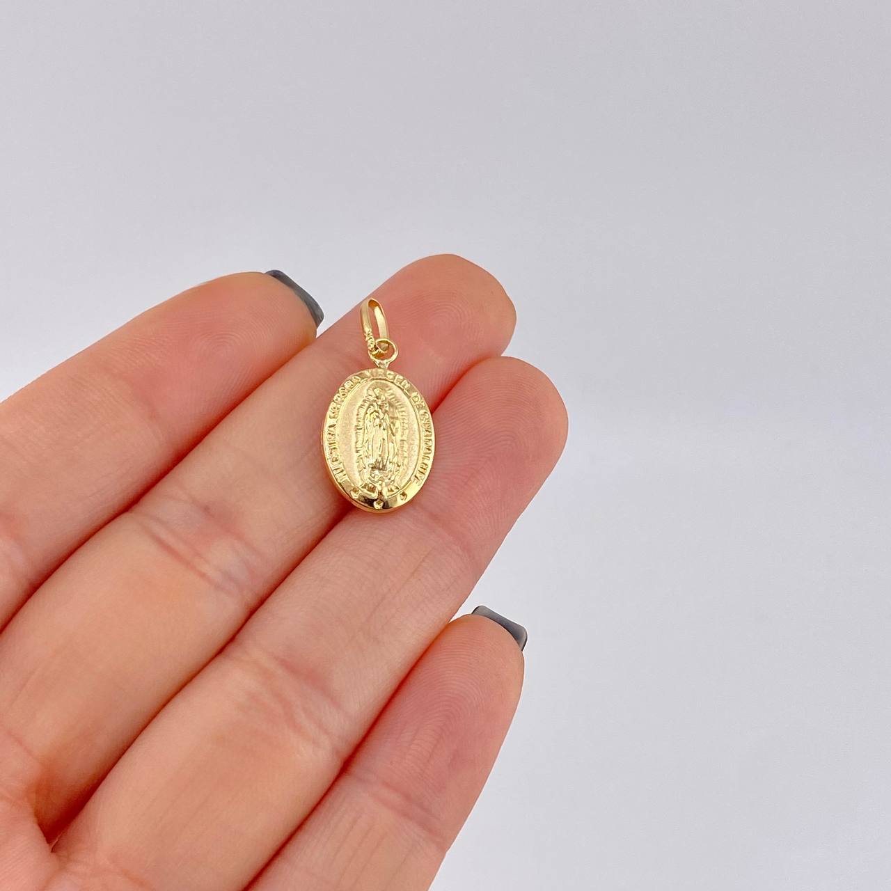 Dije Virgen Guadalupe 0.85 g / 1 in Oro Amarillo 18K