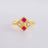 Imperial Rhombus Ring 1.75 g / Size 8 1/4 Yellow Gold 18K