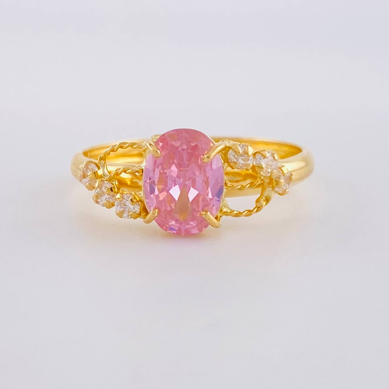 Anillo Solitario Rosa Real 1.85 g / T9 1/4 Oro Amarillo 18K