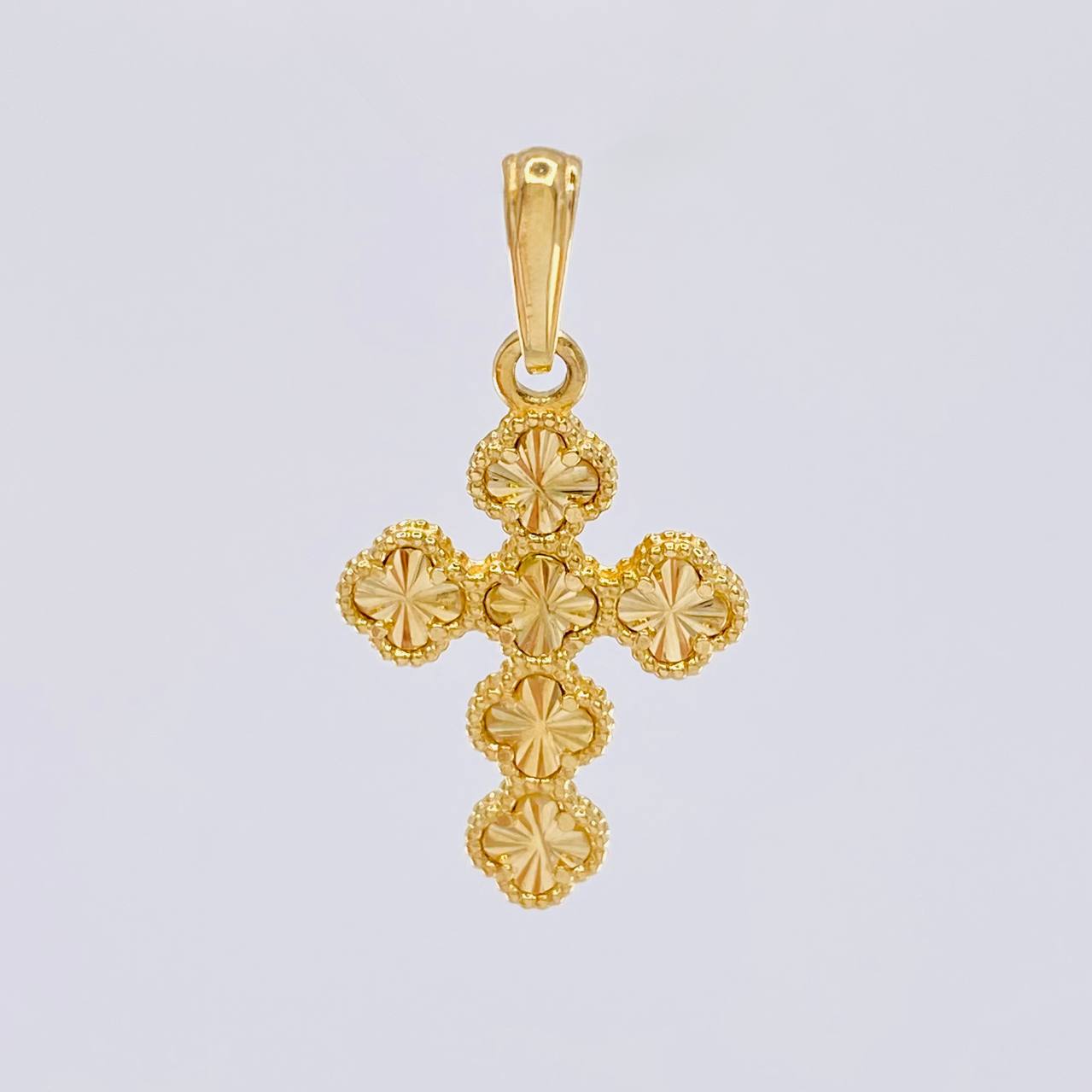 Dije Trebol Dorado 2.4 g / 1 1/4 in Oro Amarillo 18K