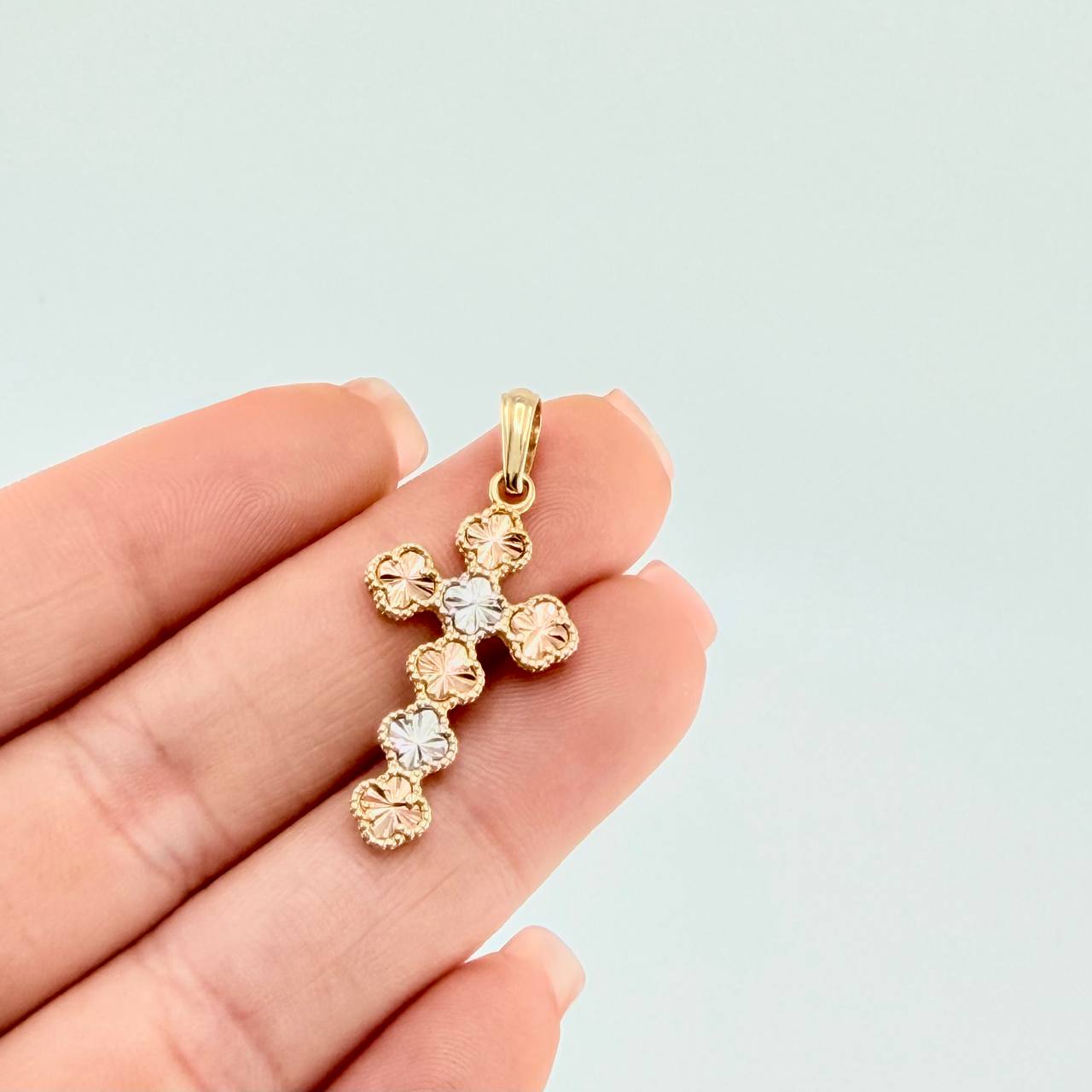 Dije Trebol 2.6 g / 1 1/2 in Tres Oros 18K