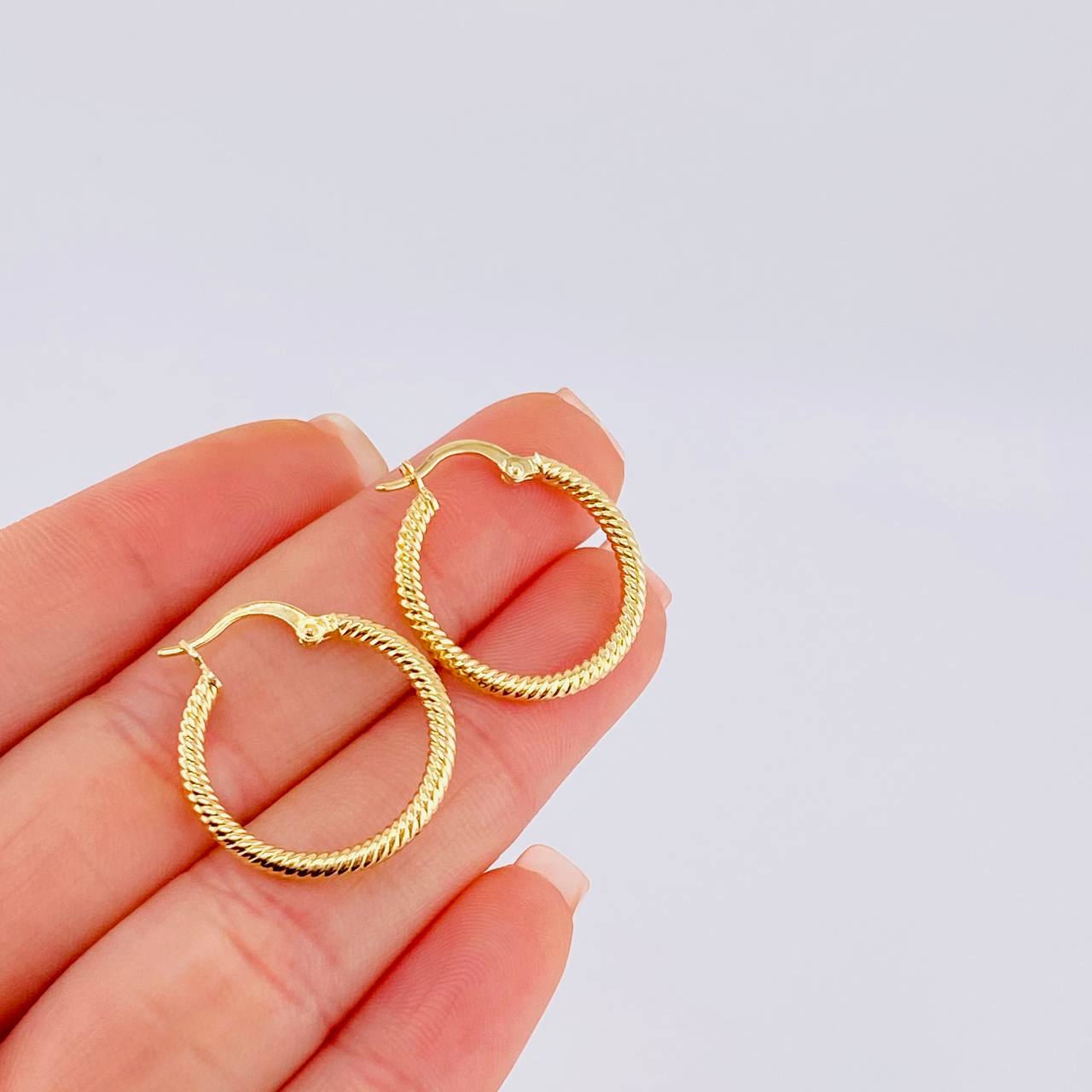 Candongas Lucy 1.55 g / 3/4 in Oro Amarillo 18K