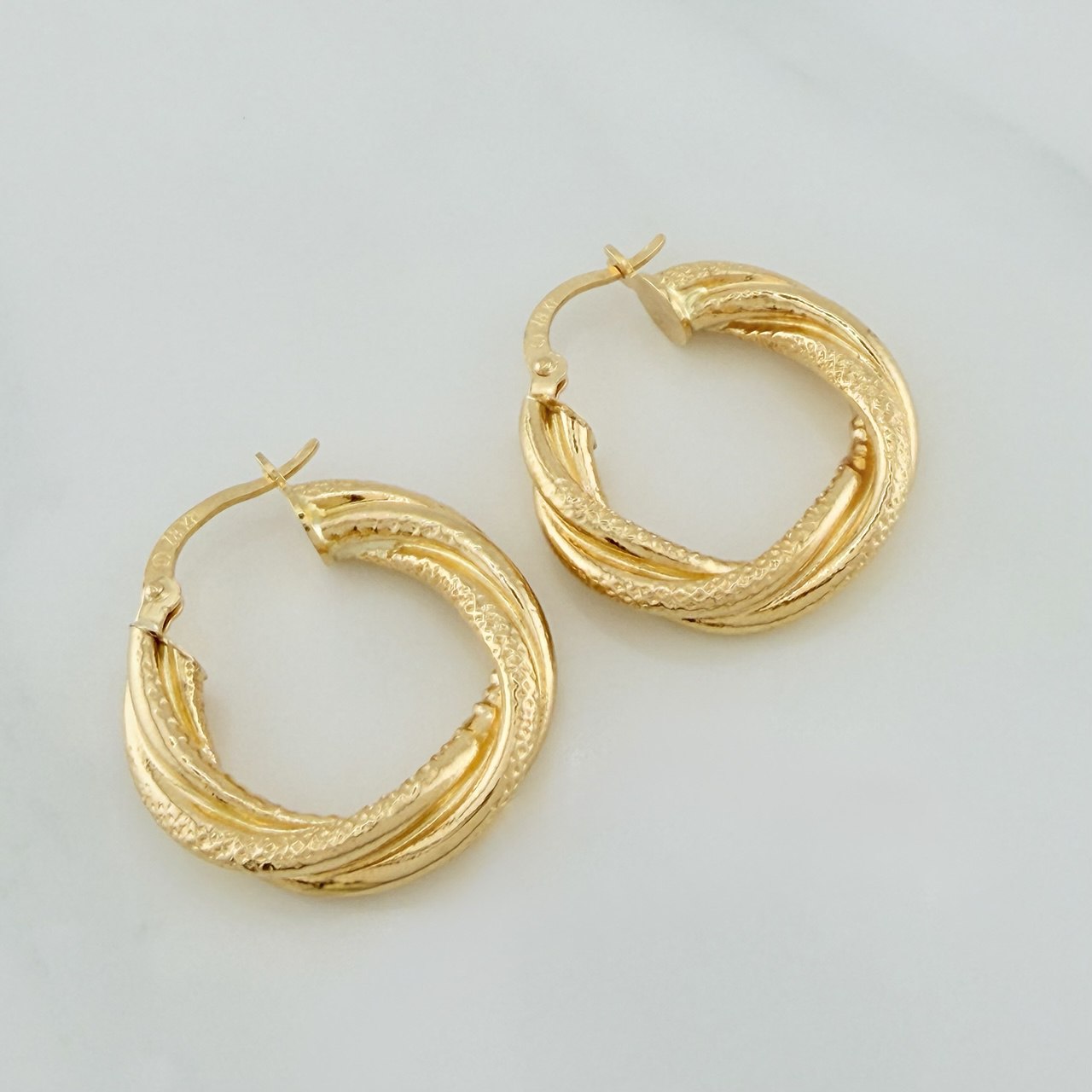 Candongas Gala 3.65gr / 2.5cm / Oro Amarillo 18K $