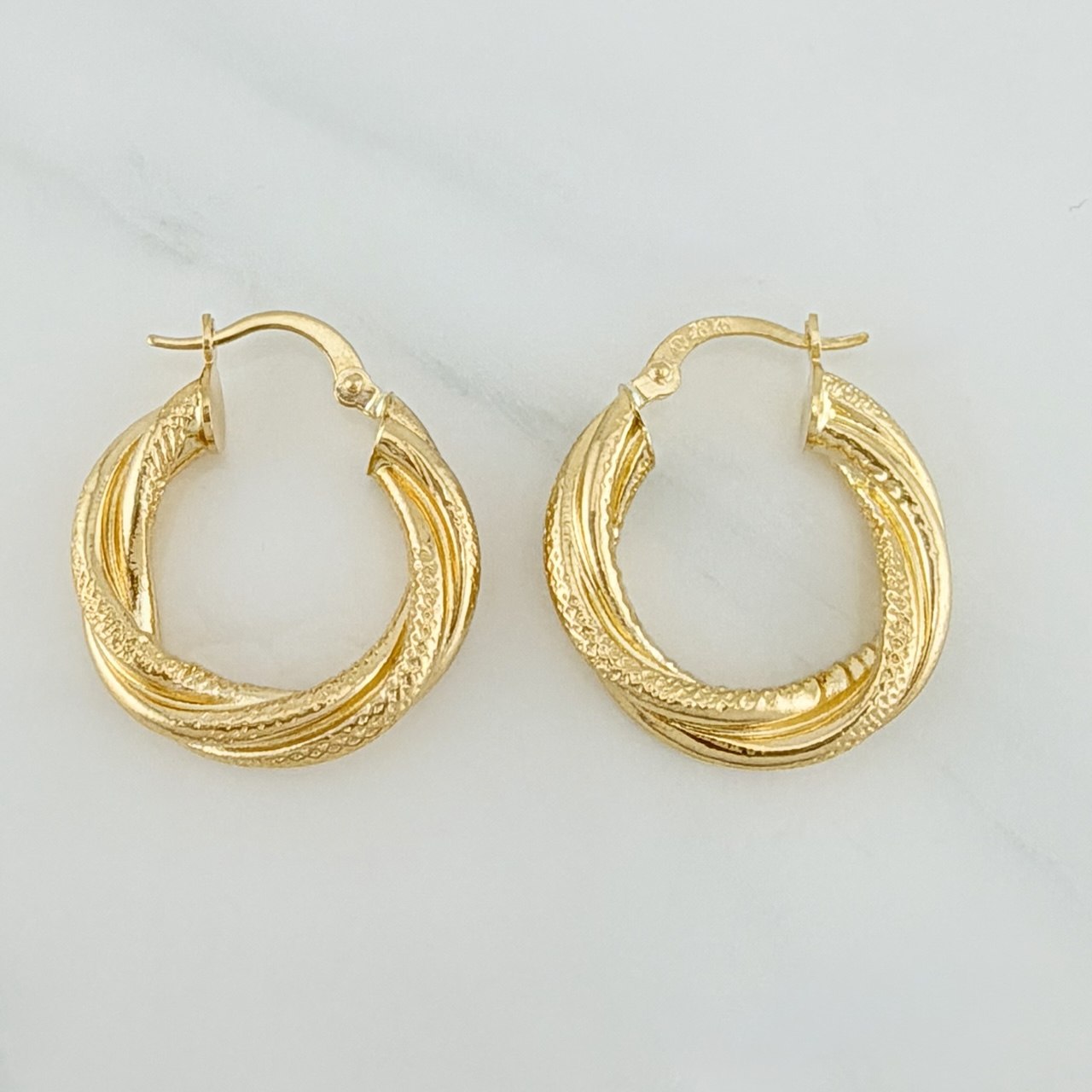 Candongas Gala 3.65gr / 2.5cm / Oro Amarillo 18K $