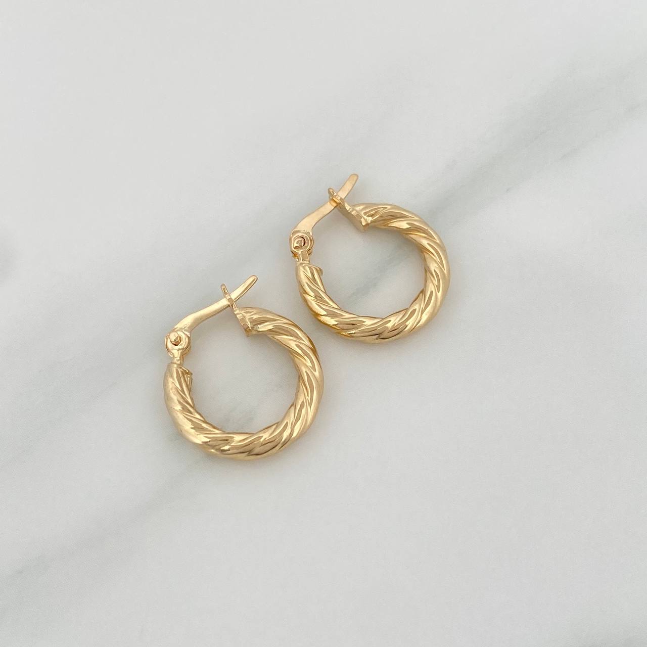 Candongas Mati 1.25gr / 3/4 in / Oro Amarillo 18K &