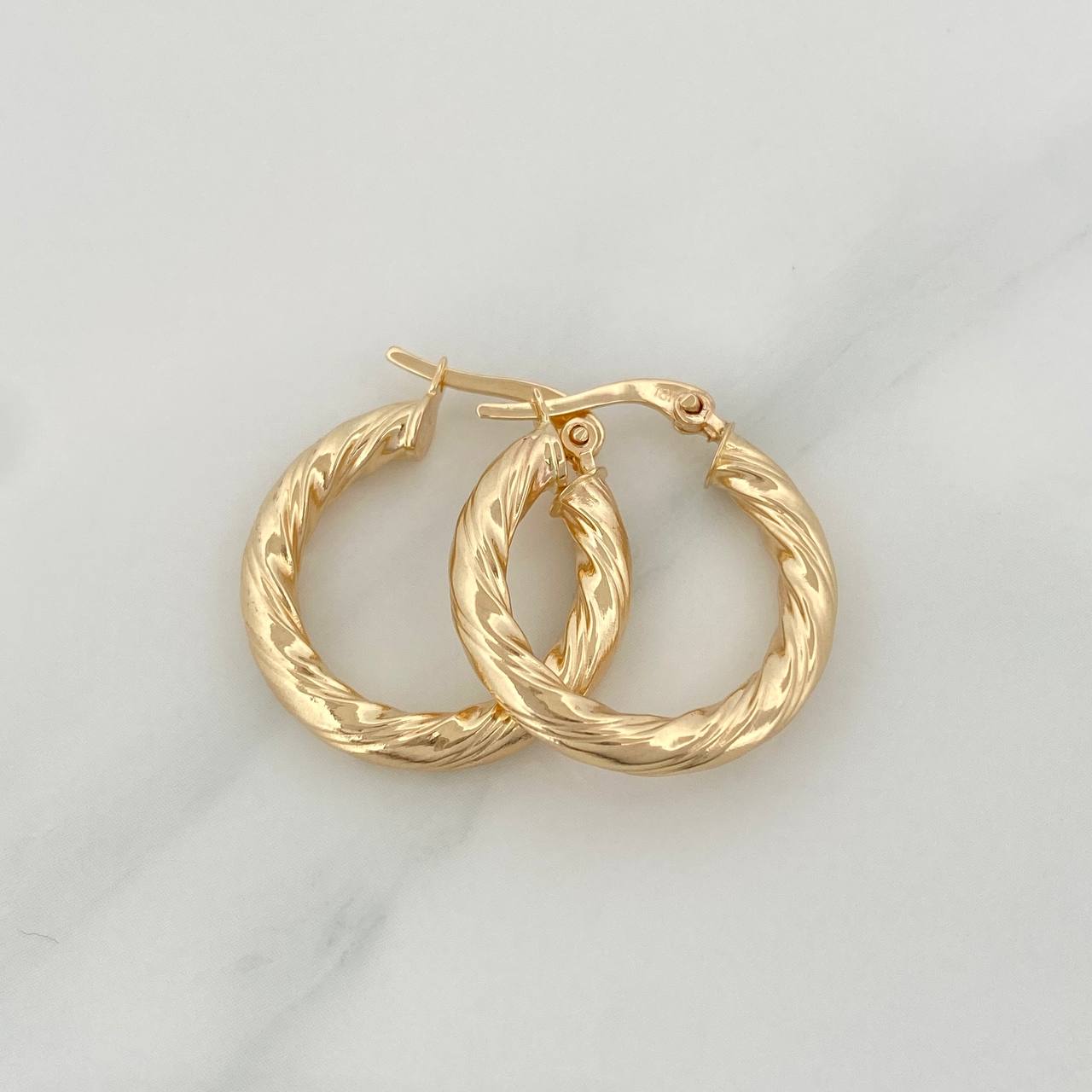Candongas Mary 2.15gr / 1 in / Oro Amarillo 18K &