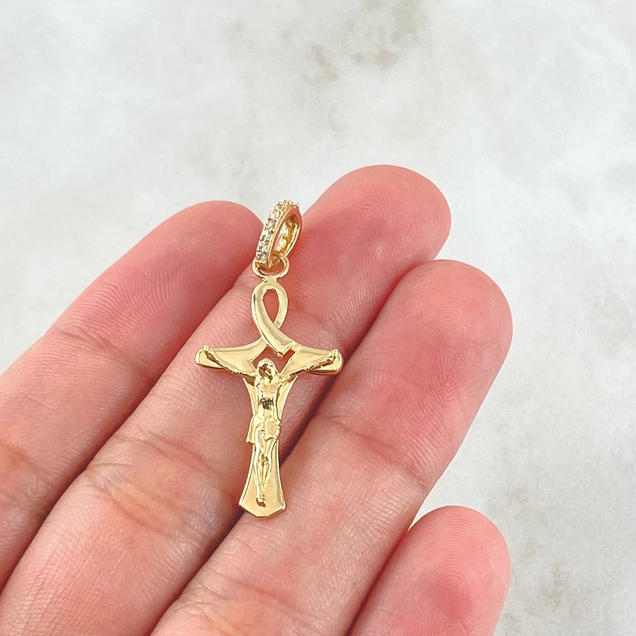 Pendant Christ Cross 2.1gr / 3.6cm (1.4in) / 18K Gold