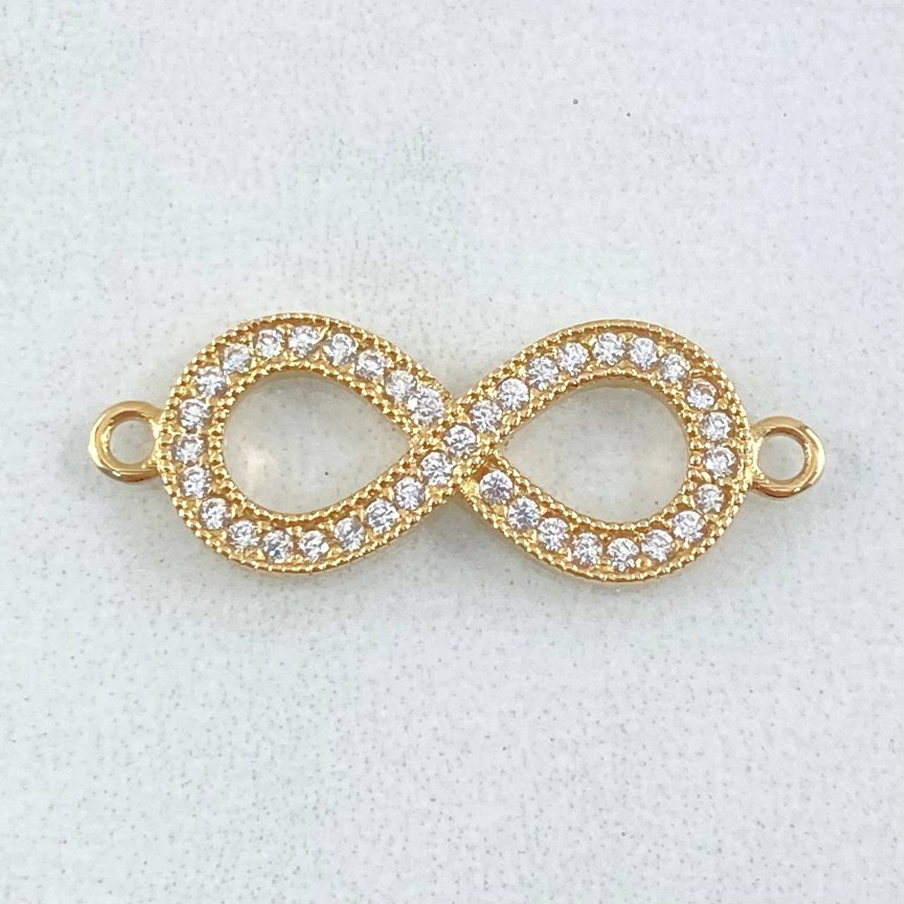 Charm 1.35gr / 0.98in / 18K Gold