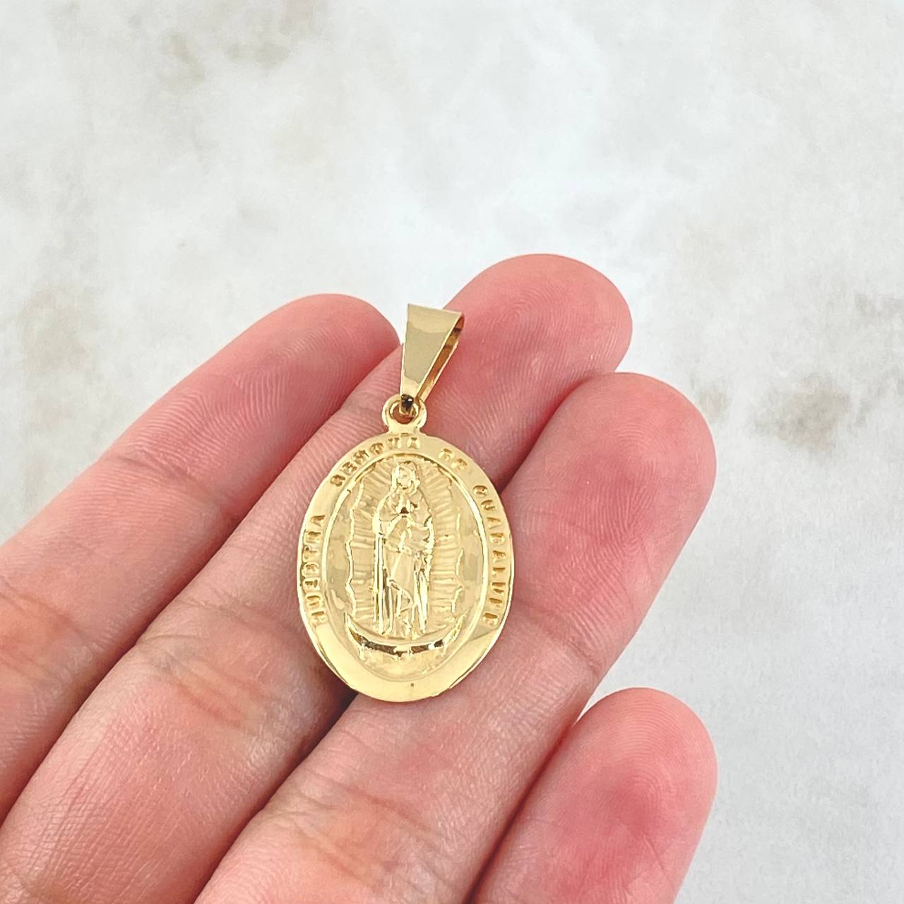 Dije Virgen Guadalupe 2.7gr / 3.5cm / Oro Amarillo 18K *