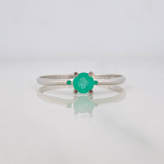 Anillo Solitario Esmeralda 24pts 1.15g / T7 1/4 Oro Blanco 18K