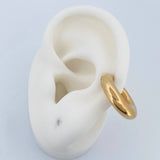 Earcuff Piercing 1.3gr / 0.8in / 18K Gold +4 &