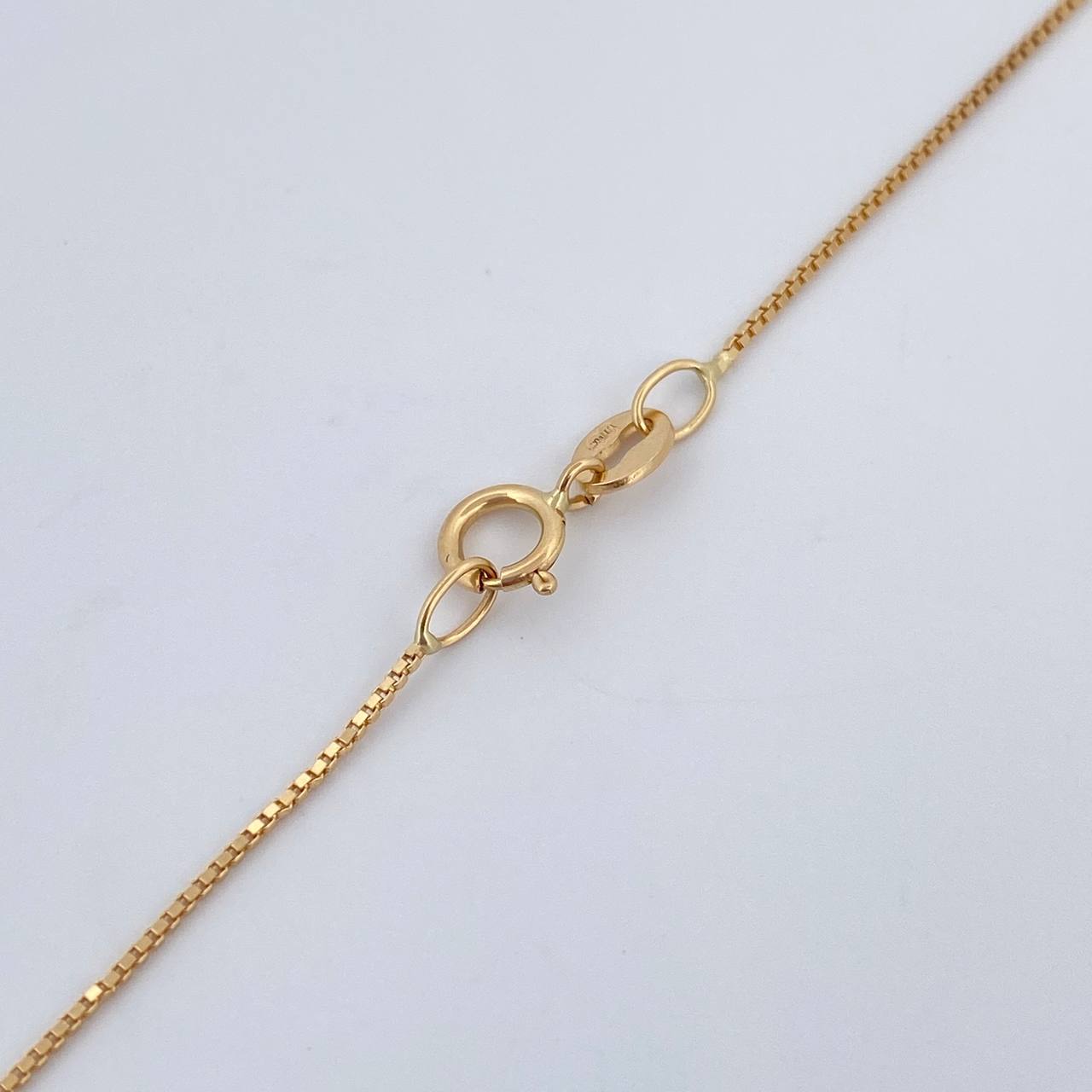 Venetian Chain 1.75gr / 19.9in / +3 18K Gold &