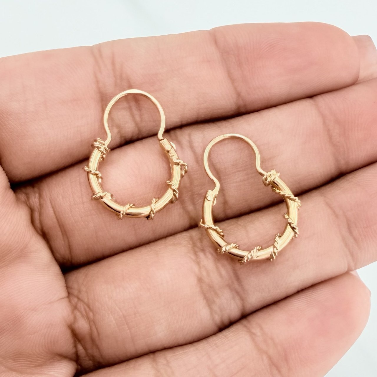 Candongas Aro Lazo 1.5gr / 2cm / Oro Amarillo 18K $