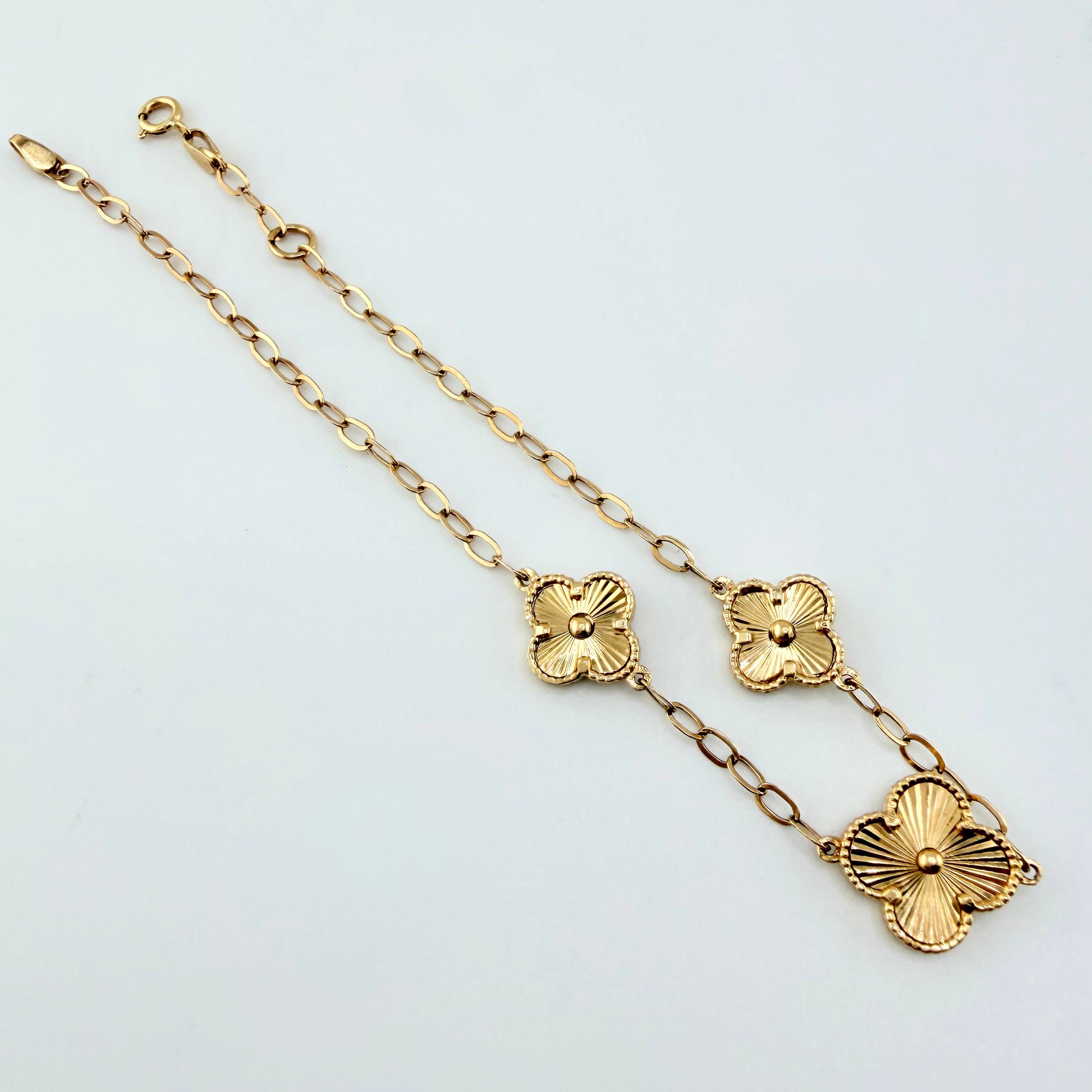 Pulso Cajón Trebol Diamantado 3.65gr / 7 3/4 in / 11.2mm Oro Amarillo Nac.Esp. 18K ©