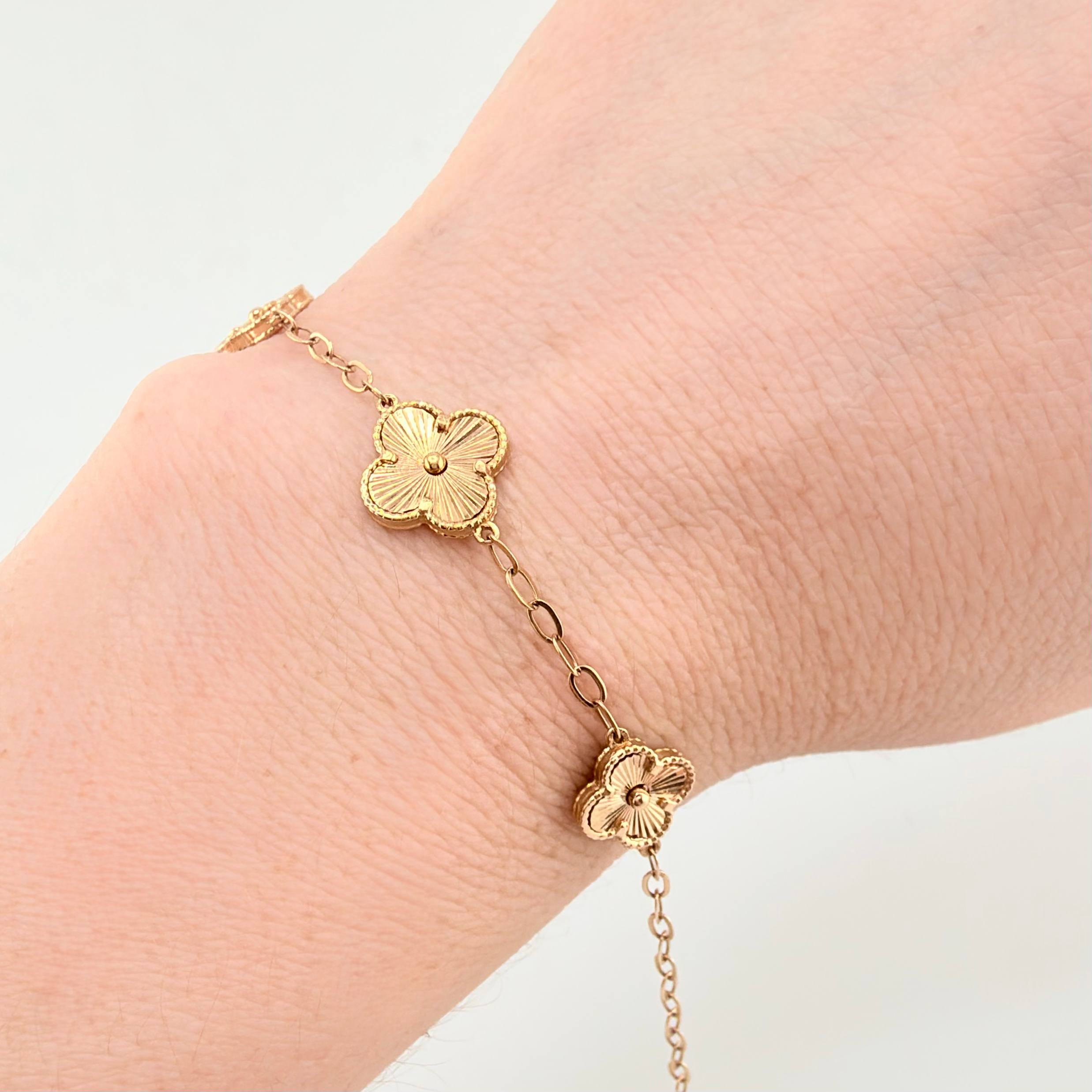 Pulso Cajón Trebol Diamantado 3.65gr / 7 3/4 in / 11.2mm Oro Amarillo Nac.Esp. 18K ©