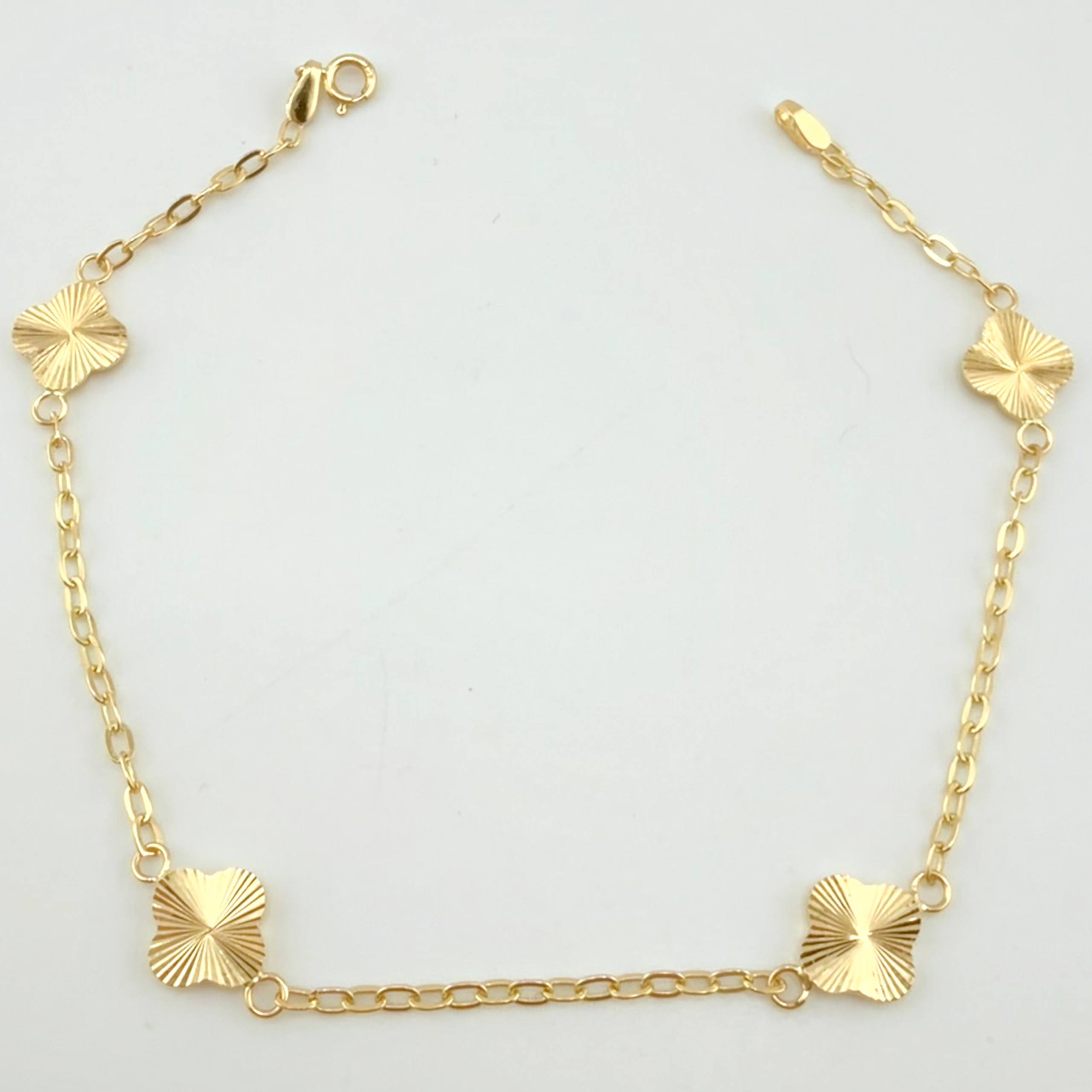 Pulso Cajón Trebol Doble Faz 2.5gr / 7 1/2 in / 8mm Oro Amarillo 18K ©