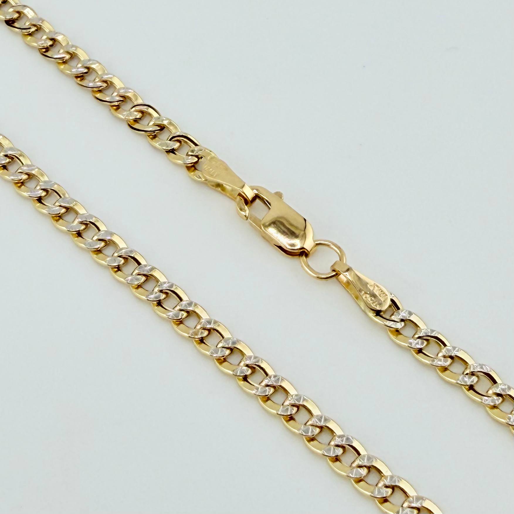 Cadena Cubana 6gr / 23 1/2 in / 3mm Dos Oros Amarillo Blanco +3 18K