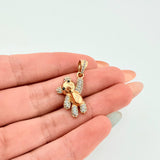 Dije Oso Mano Arriba 2.4gr / 1 in / Oro Amarillo 18K ©