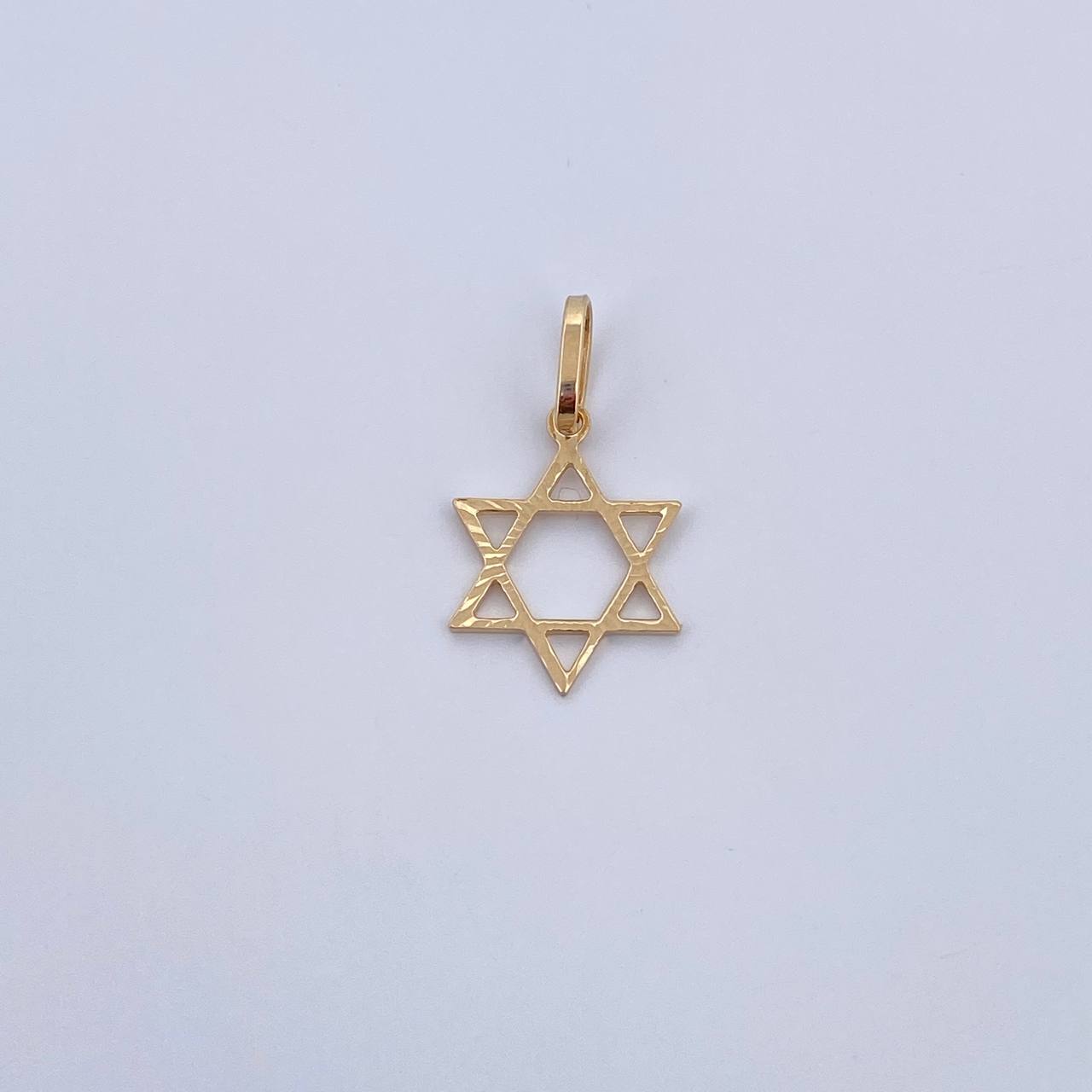 Pendant Star of David 0.55gr / 2.1cm / Diamond Cut 18K Yellow Gold &