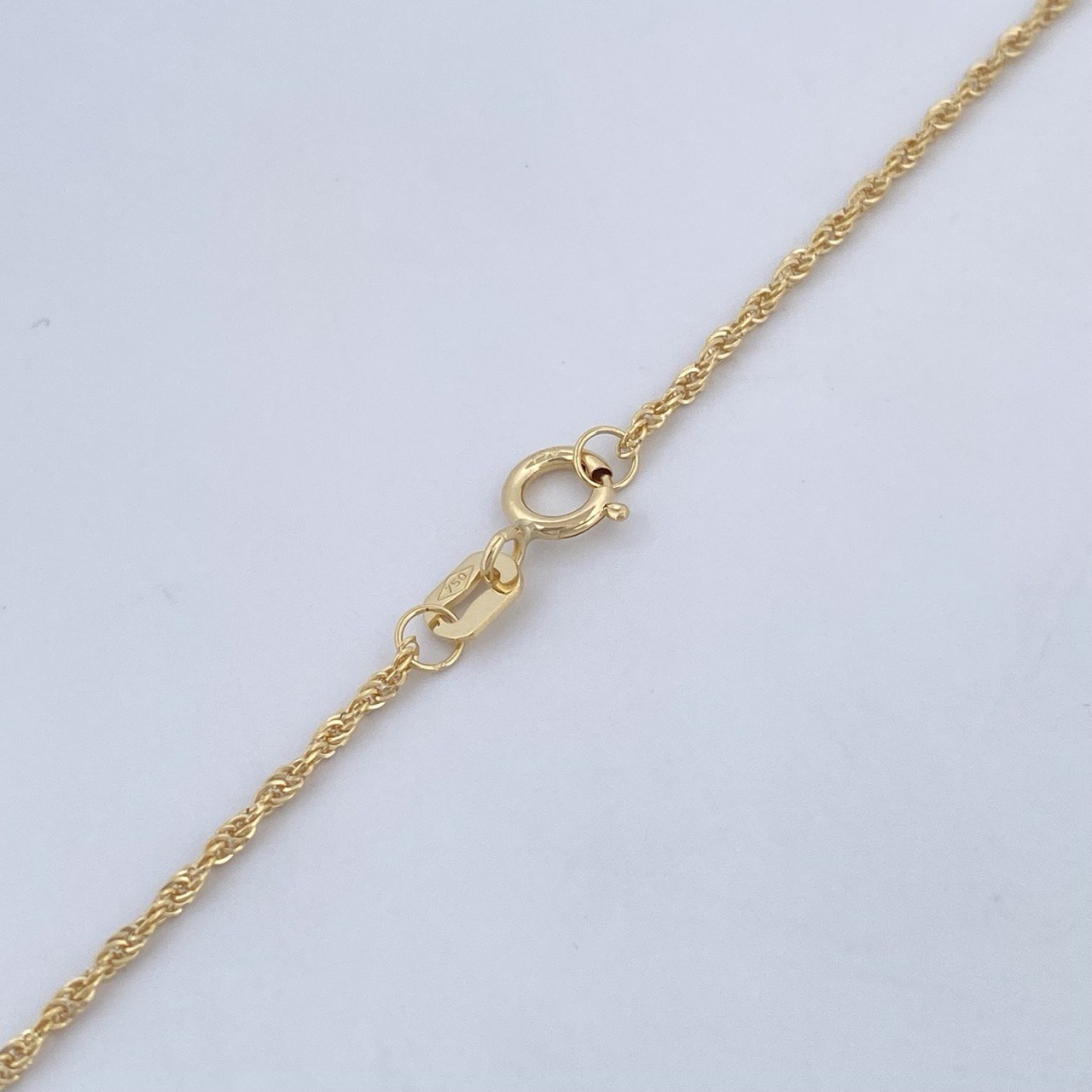 Rope Chain 0.8gr / 15 3/4 in / 18K Gold +3 $