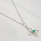 Set Cadena Veneciana + Dije Mariposa Esmeralda 9pts / 2g / 20 in Oro Blanco 18K