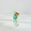 Dije Gota Lisa 0.9gr / 1.8cm / Esmeralda 58pts Oro Amarillo 18K (Joya) ©