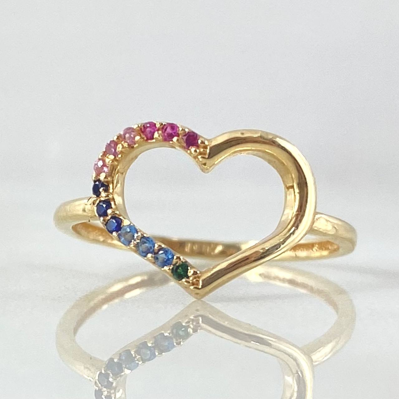 Heart Silhouette Ring 1.4gr / Size 4 3/4 / 18K Gold