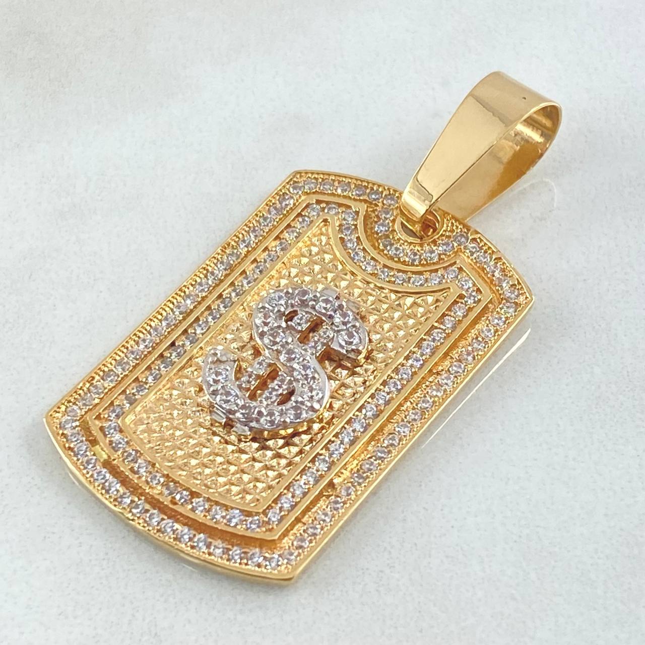 Dije Placa Signo Pesos  7.1gr / 4.5cm / Oro 18K