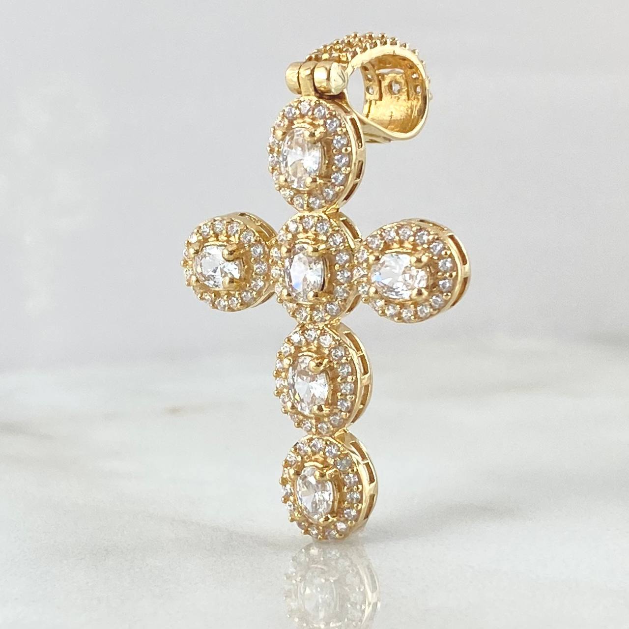 Dije Cruz Tupida 4.85gr / 4.5cm / Oro 18K