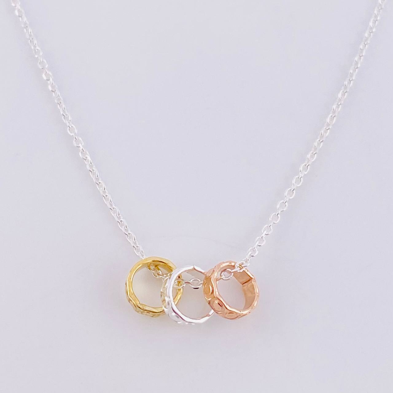 Classic Link Chain Three-Tone Hoop 2.65g / 16 in / 0.9mm 925 Vermeil Silver