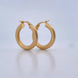 Candongas Sofi 3.2gr / 2.4cm / Rayadas Oro Amarillo 18K $