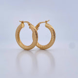 Candongas Sofi 3.2gr / 2.4cm / Rayadas Oro Amarillo 18K $
