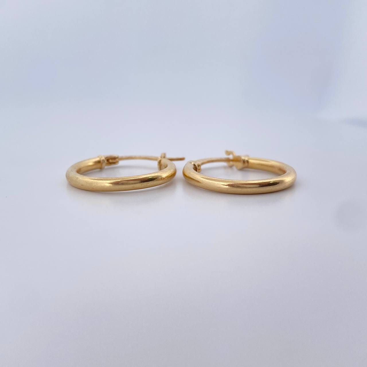 Hoop Earrings Jass 2gr / 1.9cm / 18K Yellow Gold $