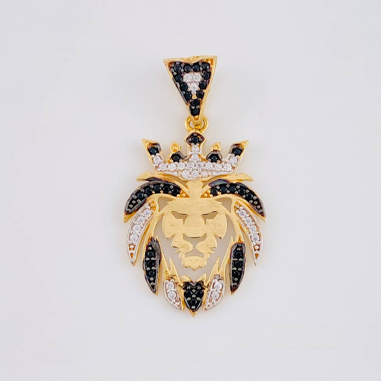 Pendant Lion 3.1 g / 1 1/4 in Two Yellow White Gold 18K