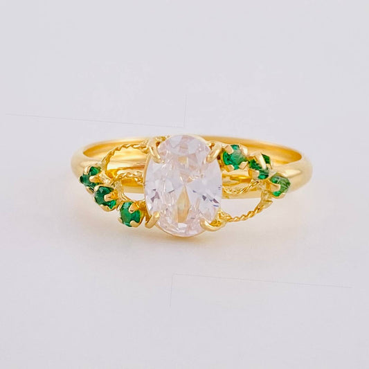 Anillo Solitario Cristal 1.85 g / T8 1/2 Oro Amarillo 18K