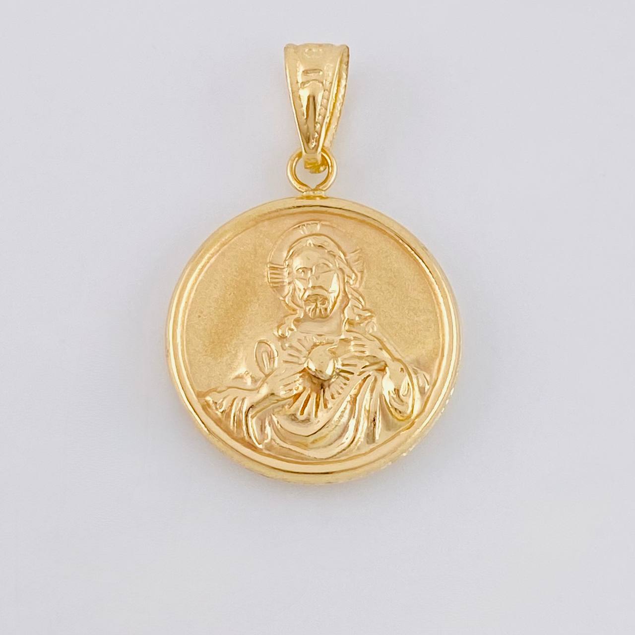 Sacred Heart of Jesus Pendant 1.45 g / 1 in Yellow Gold 18K