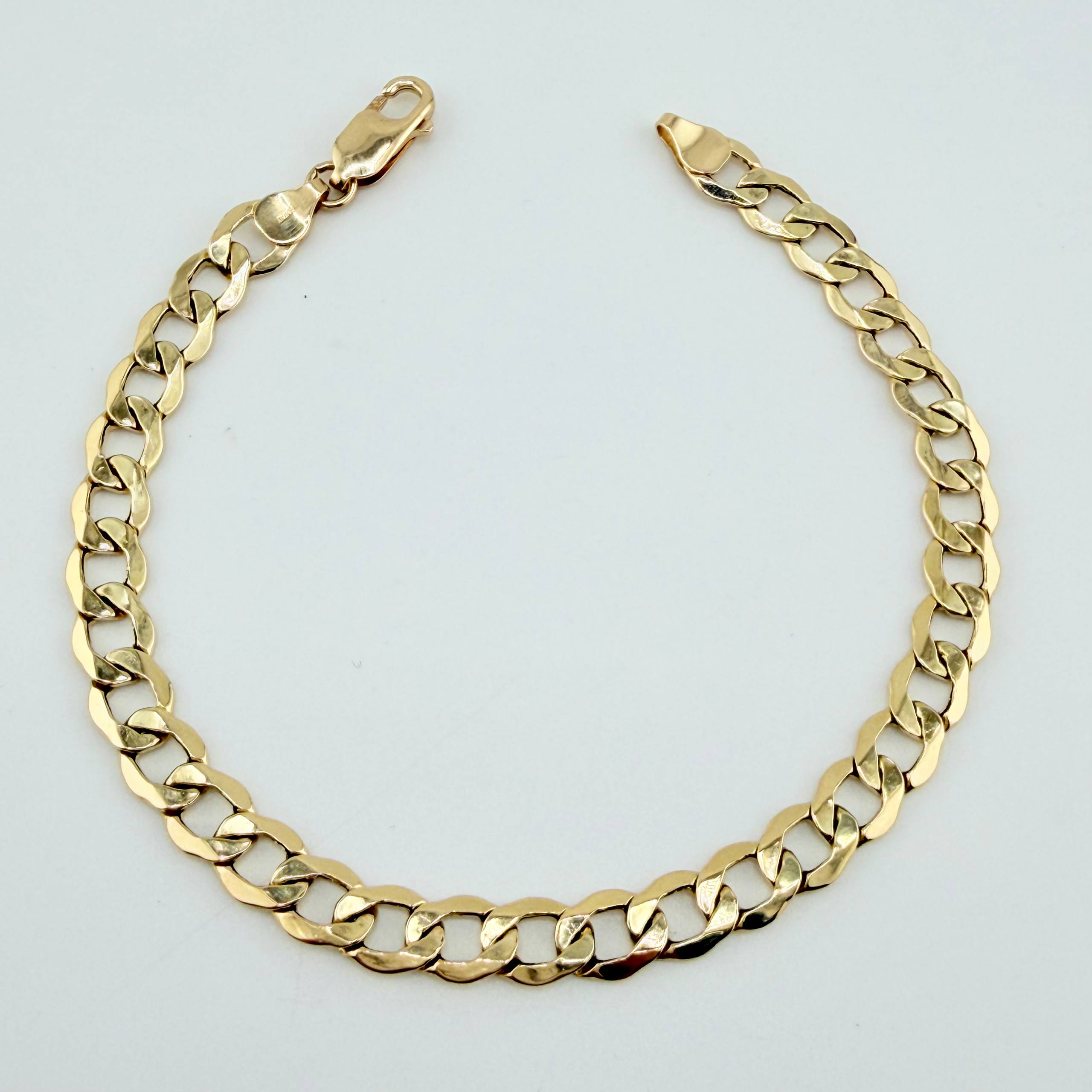 Pulso Cubano 6.95gr / 8 1/4 in / 6.6mm Oro Amarillo +4 18K ©