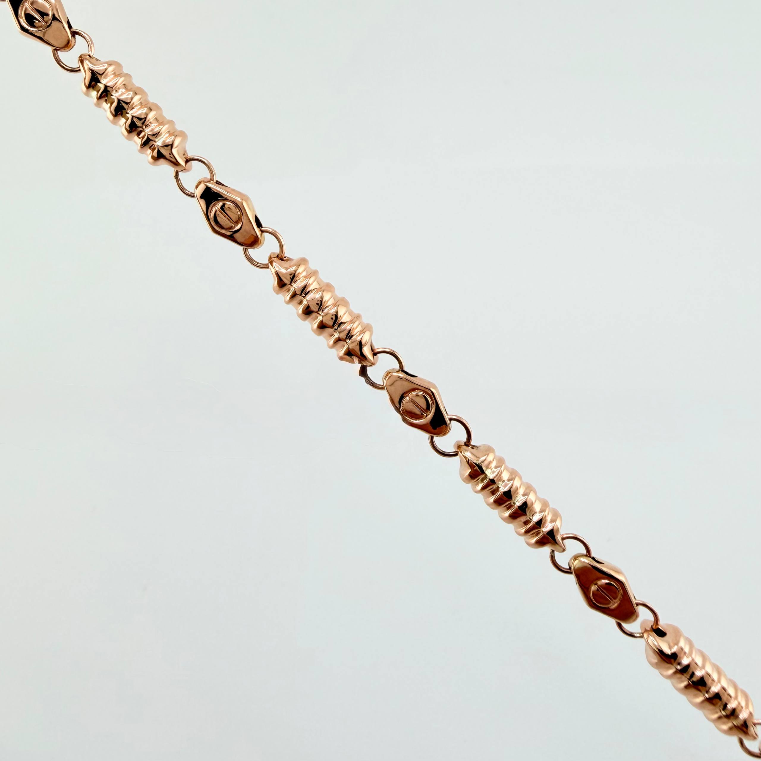 Cadena Rustica Tornillo Cilindros Rayado 15.85gr / 23 1/2 in / 4.7mm Oro Rosa 18K ©